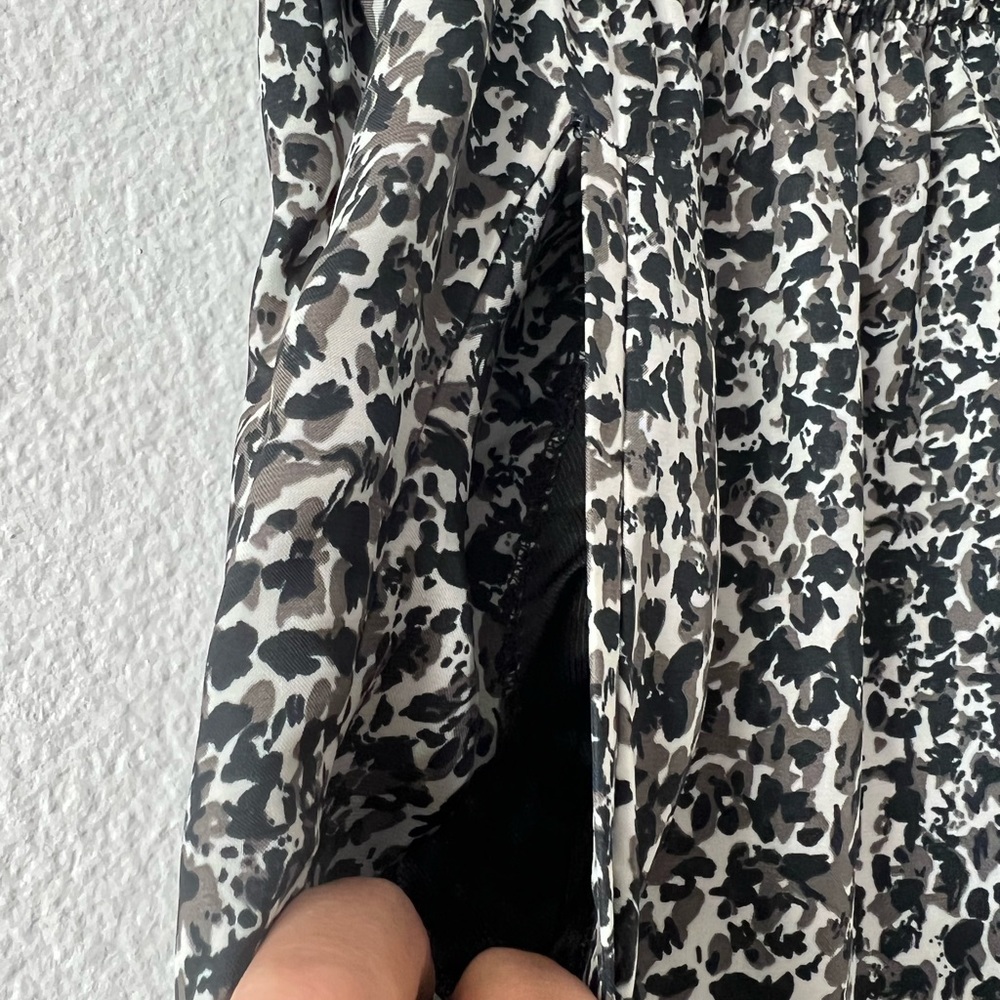 Zara Basic Animal Print Dot Jogger Pants - Picture 4 of 6